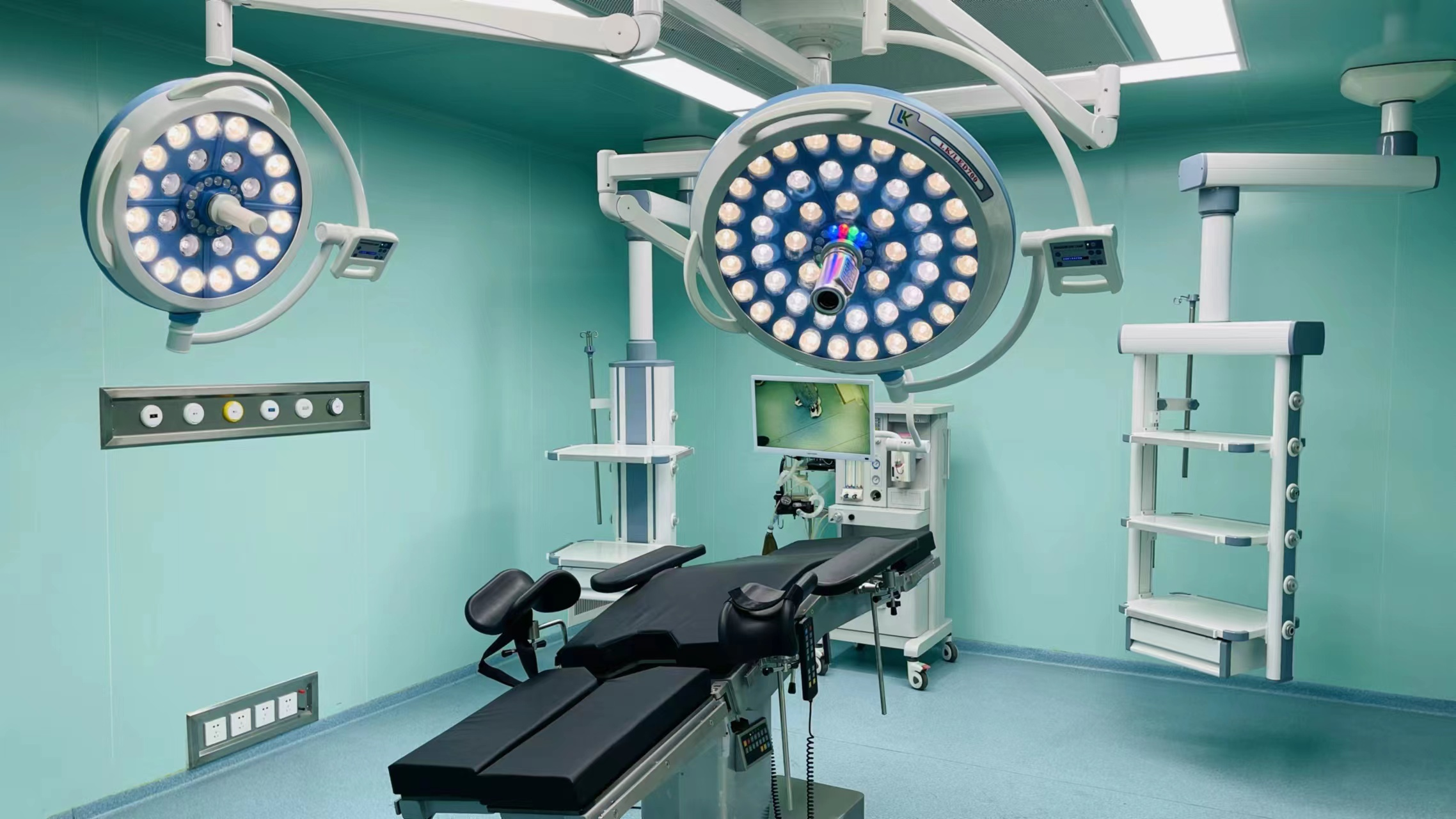Operating Theater Setup